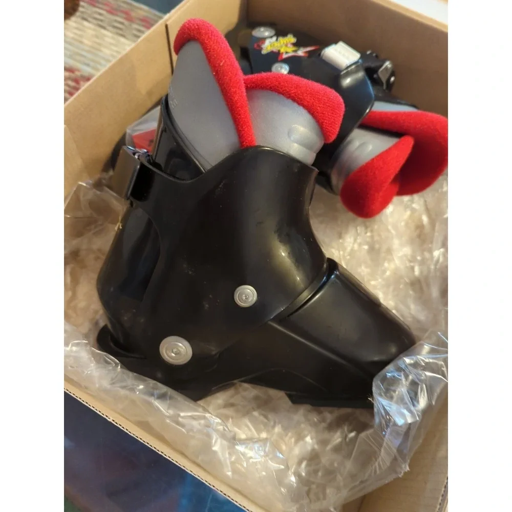 NEW Nordica Super N01 S KIDS/BOYS/GIRLS US 10.5 Youth‎ Ski Boots 165